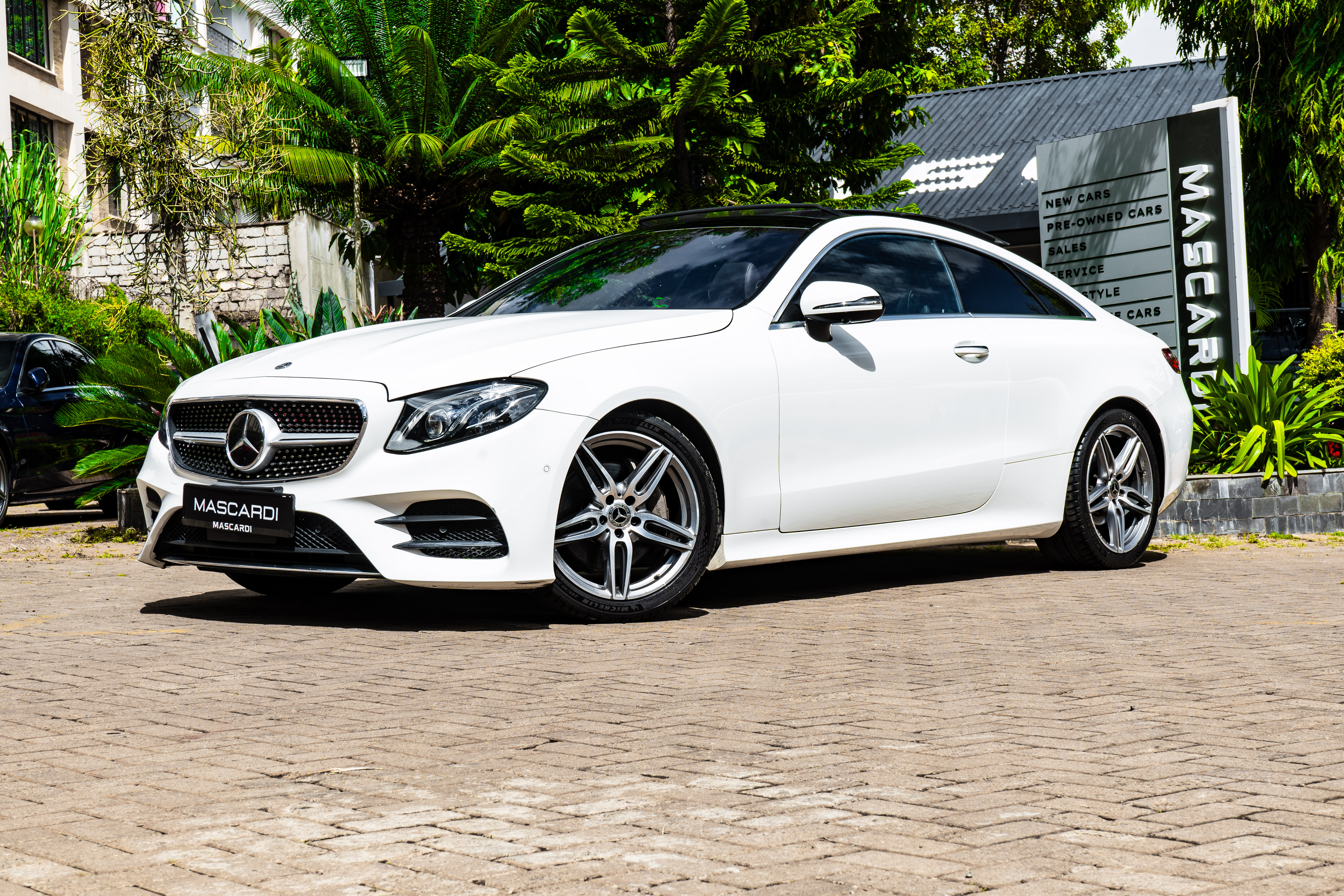 Mercedes Benz E200 Coupe